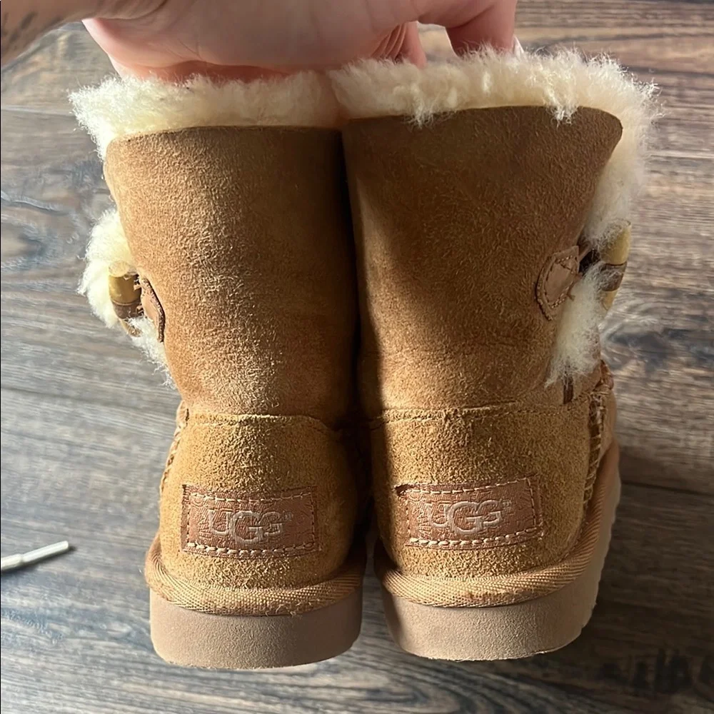 Sperry Snow & Ugg Boots (8T) Duo
